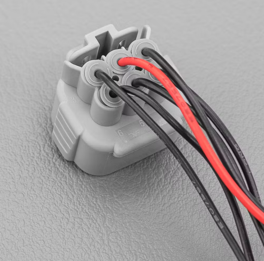 Stedi Mazda BT50 (Post AUG-2020) Piggy Back Adapter