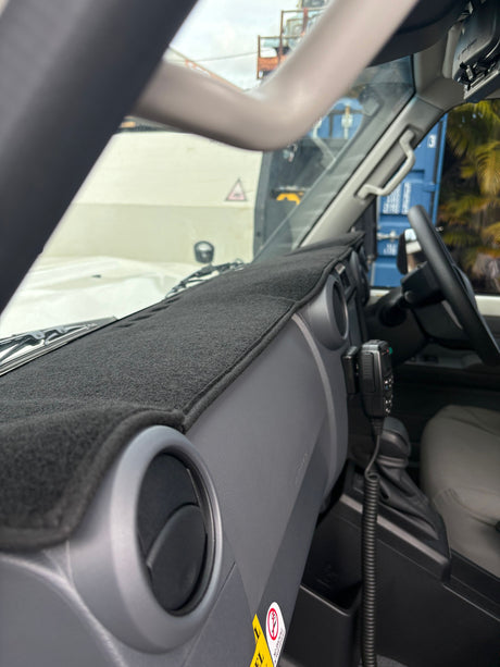Toyota Landcruiser 70,76,78,79 Series 2024+ Facelift Dash Mat