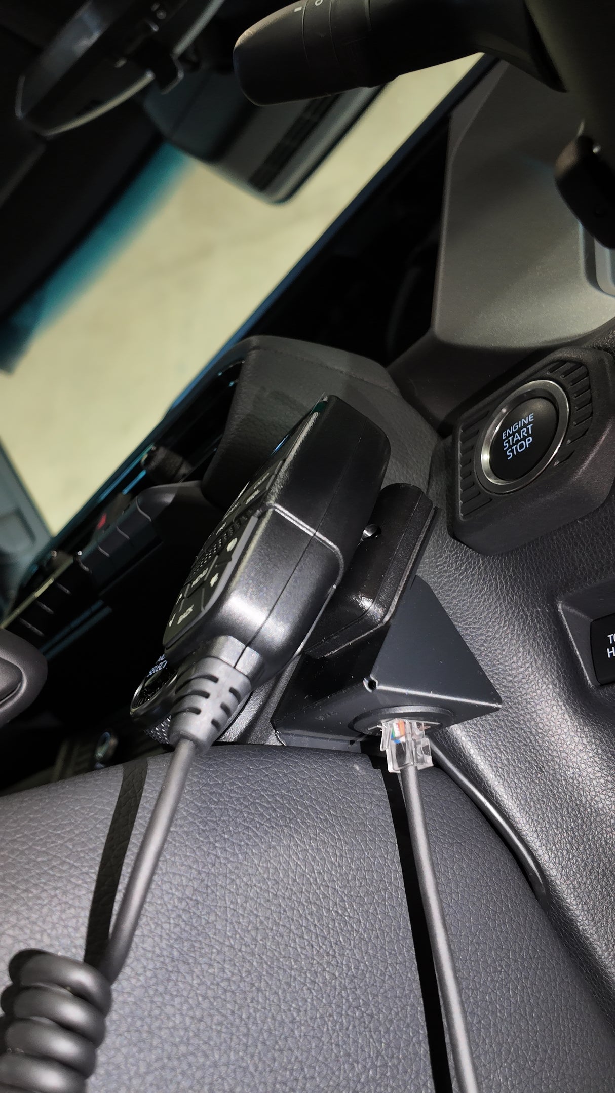 Toyota Prado 250 UHF Handpiece Mount