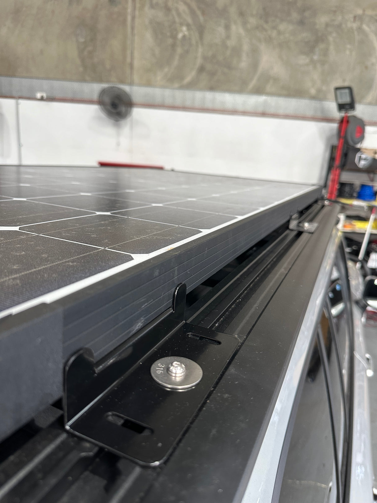 Universal Solar Panel Bracket